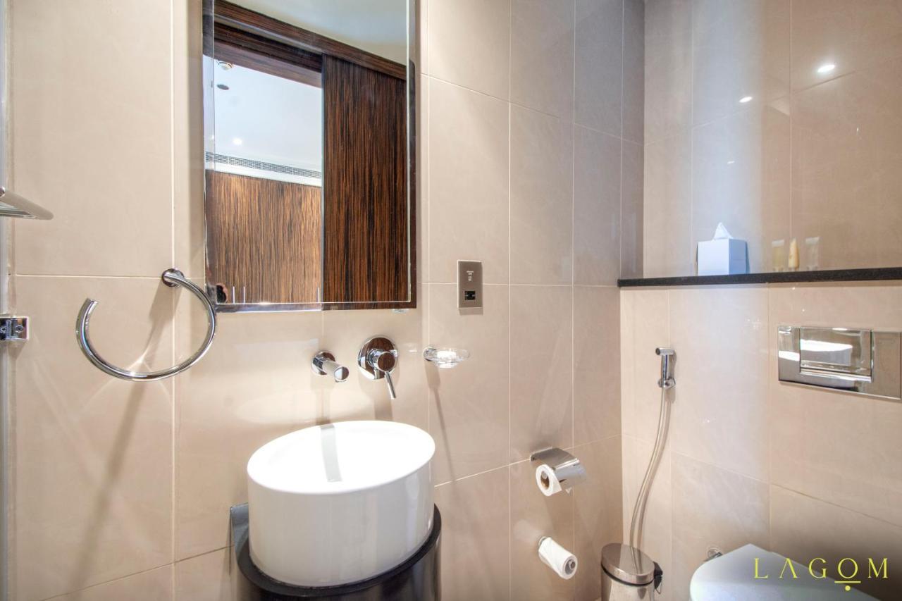 Songs Of The Lake By Lagom - Bonnington Apartment Jumeirah Lake Towers, دبي المظهر الخارجي الصورة
